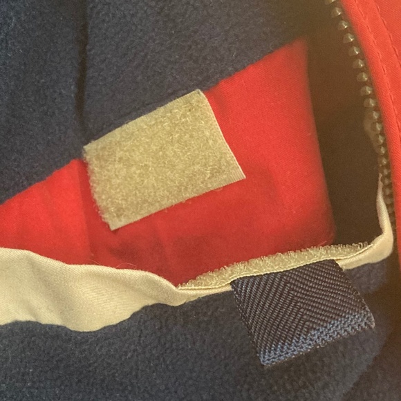 Tommy Hilfiger men’s red bomber/jacket - Picture 7 of 15